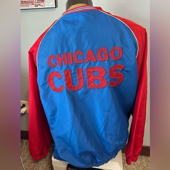 MLB Genuine Mens Large Sports by Carl Banks Chicago Cubs Windbreaker - Picture 2 of 7
